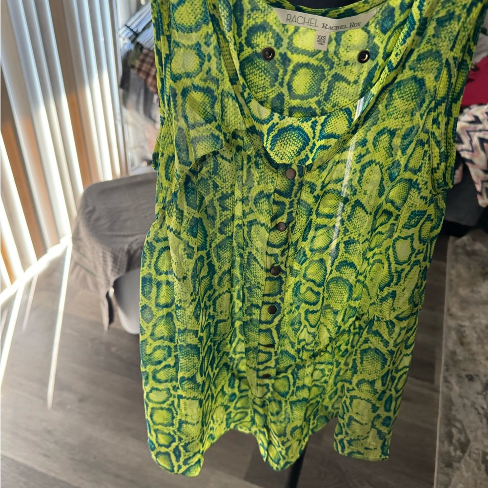 Rachel Rachel Roy Green Snake Print Blouse Size XXS